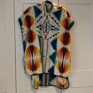 Pendleton kids coverup / robe one size